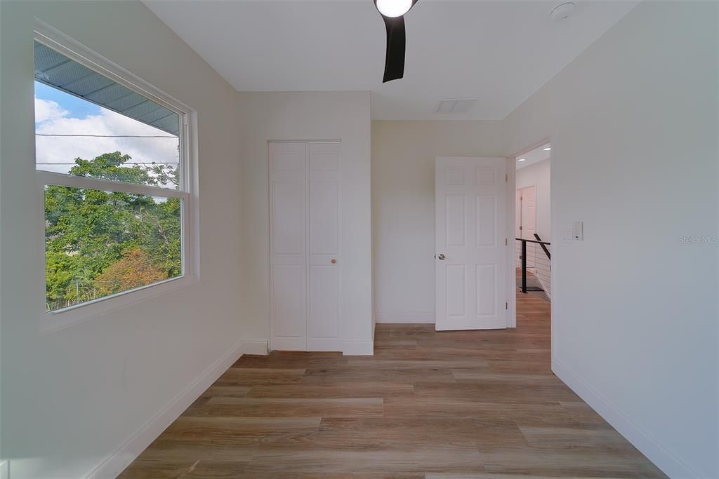 For Sale: $699,000 (3 beds, 2 baths, 1468 Square Feet)