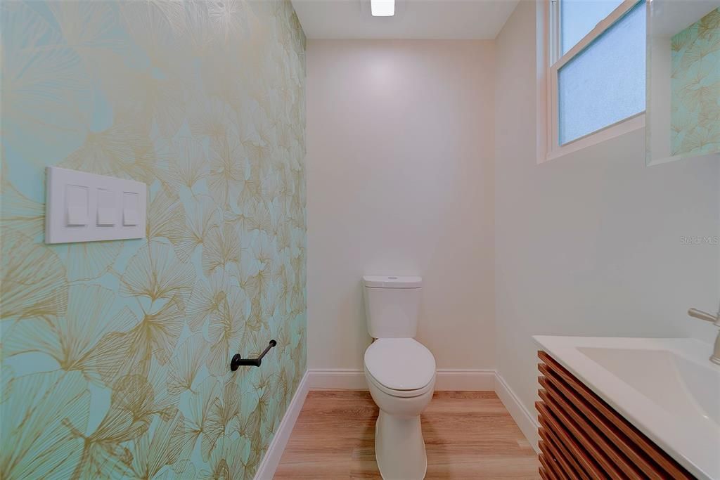 For Sale: $699,000 (3 beds, 2 baths, 1468 Square Feet)