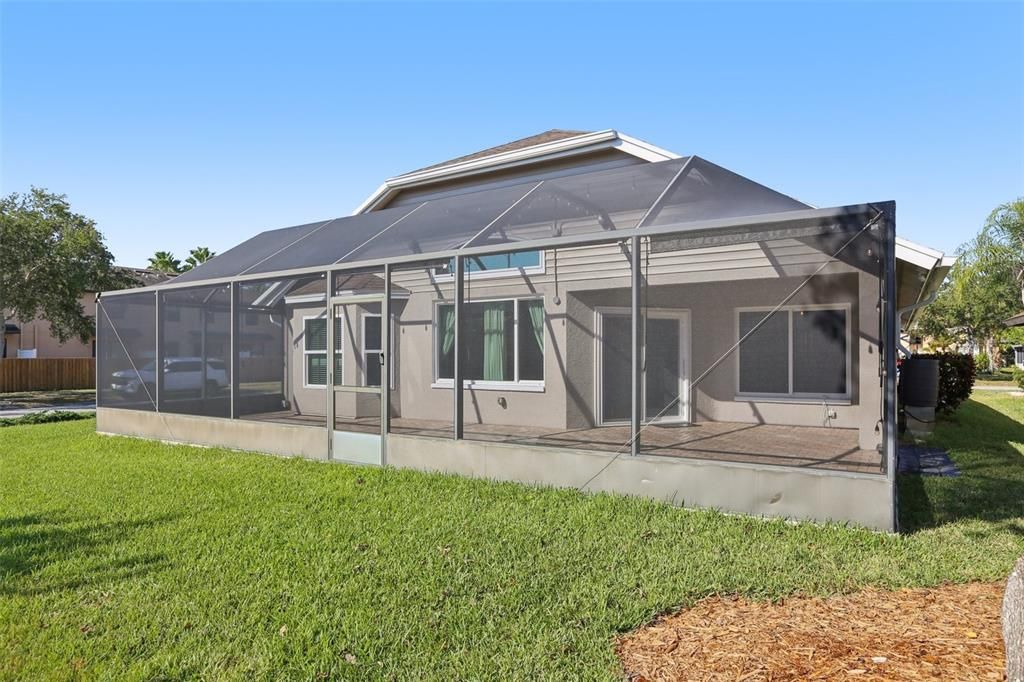 合同活跃: $460,000 (3 贝兹, 2 浴室, 1836 平方英尺)