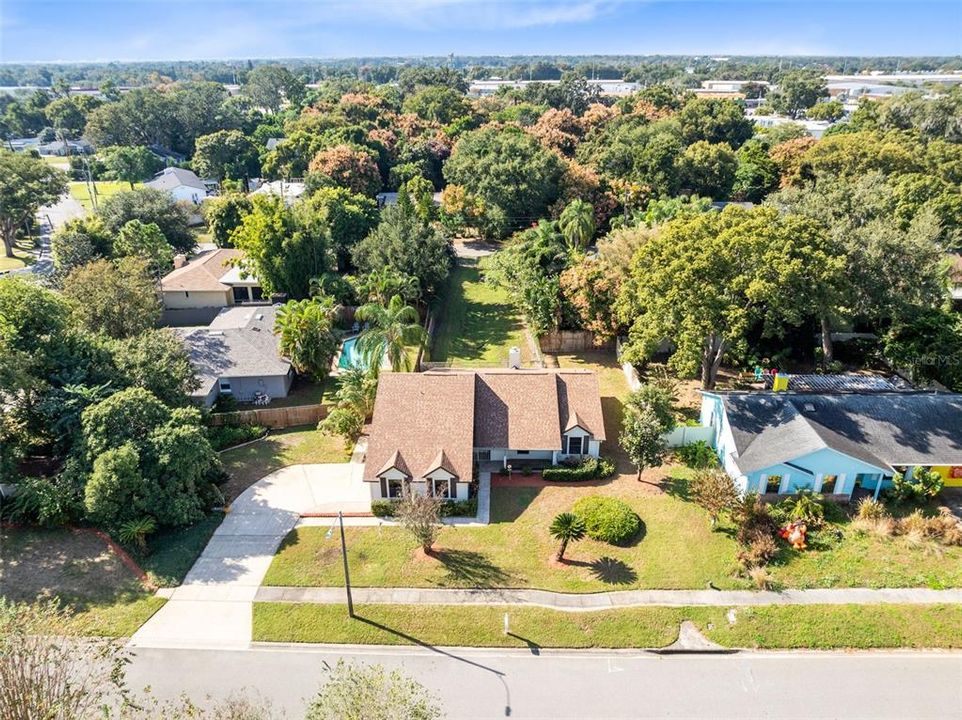 Activo con contrato: $374,900 (3 camas, 2 baños, 1464 Pies cuadrados)