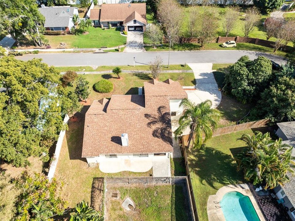 Activo con contrato: $374,900 (3 camas, 2 baños, 1464 Pies cuadrados)