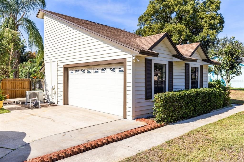 Activo con contrato: $374,900 (3 camas, 2 baños, 1464 Pies cuadrados)