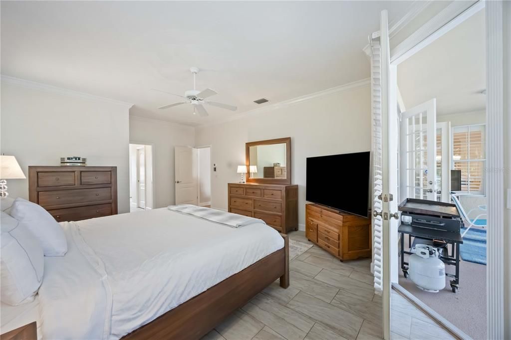 For Sale: $695,000 (4 beds, 3 baths, 2897 Square Feet)