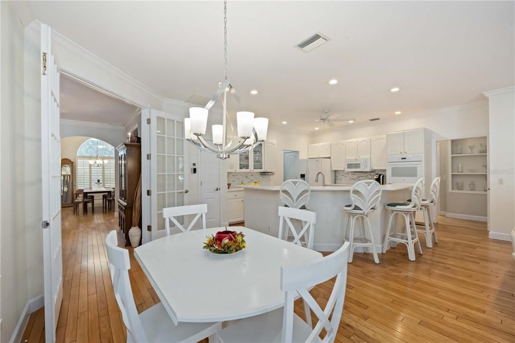 For Sale: $695,000 (4 beds, 3 baths, 2897 Square Feet)