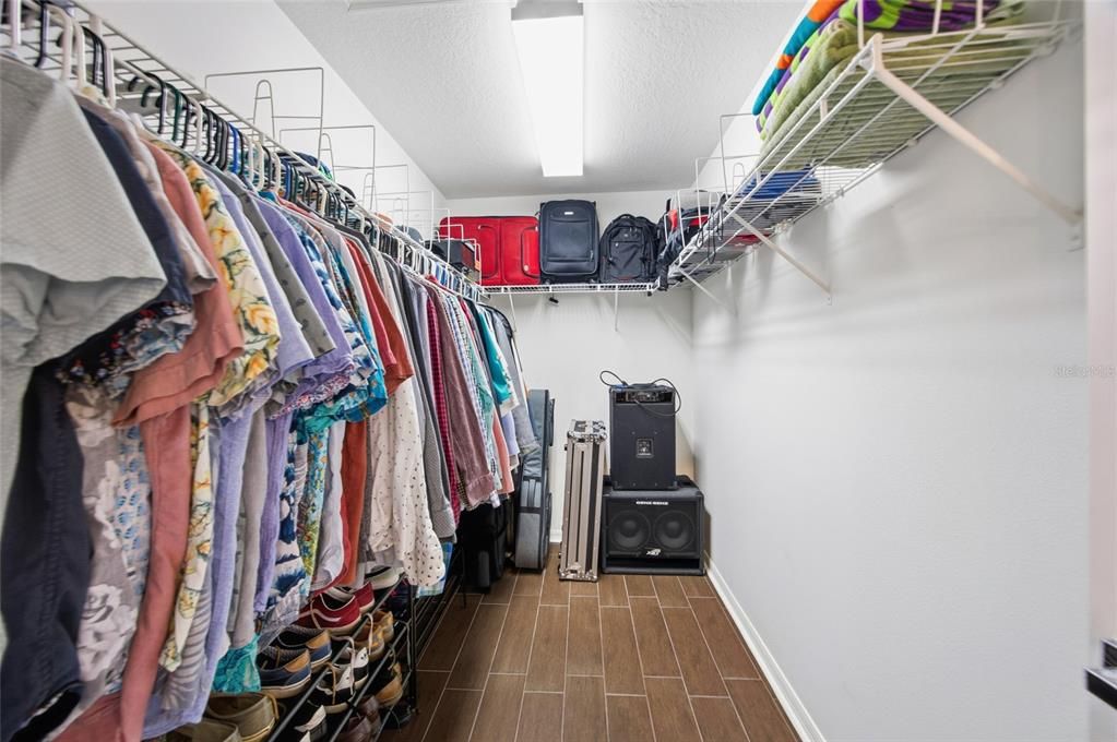 待售: $358,000 (3 贝兹, 2 浴室, 1860 平方英尺)