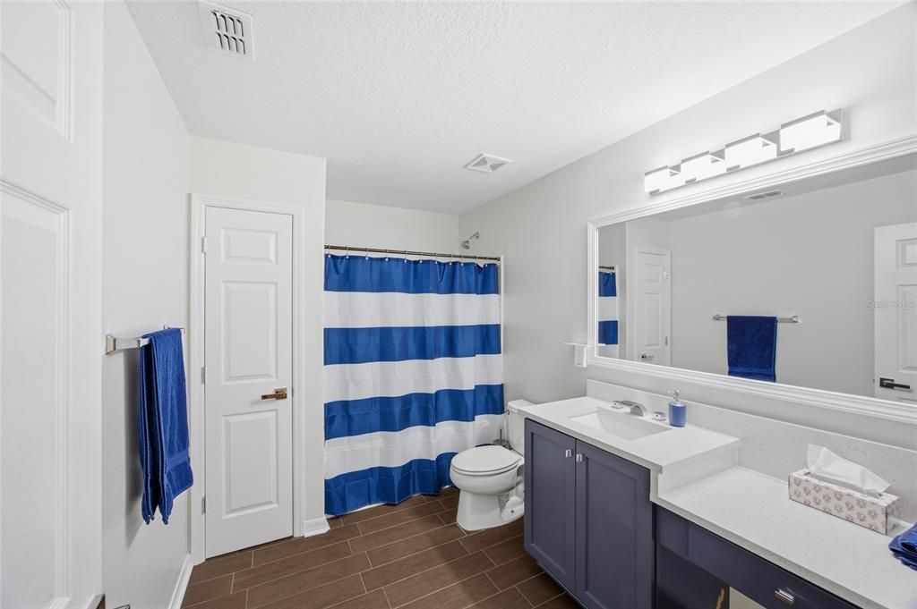 待售: $358,000 (3 贝兹, 2 浴室, 1860 平方英尺)