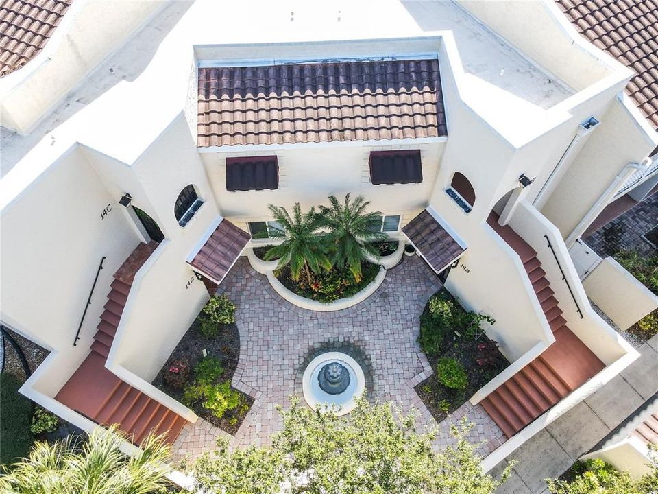 待售: $235,000 (2 贝兹, 2 浴室, 1341 平方英尺)