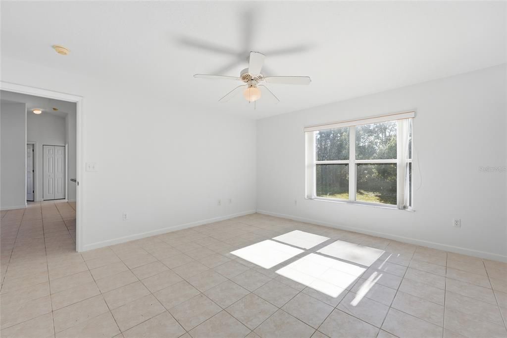 На продажу: $254,000 (3 спален, 2 ванн, 1206 Квадратных фут)