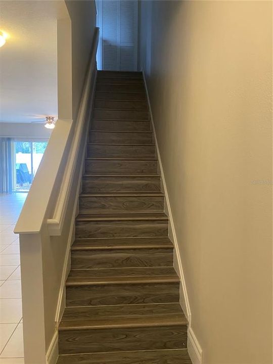 В аренду: $1,900 (2 спален, 2 ванн, 1322 Квадратных фут)