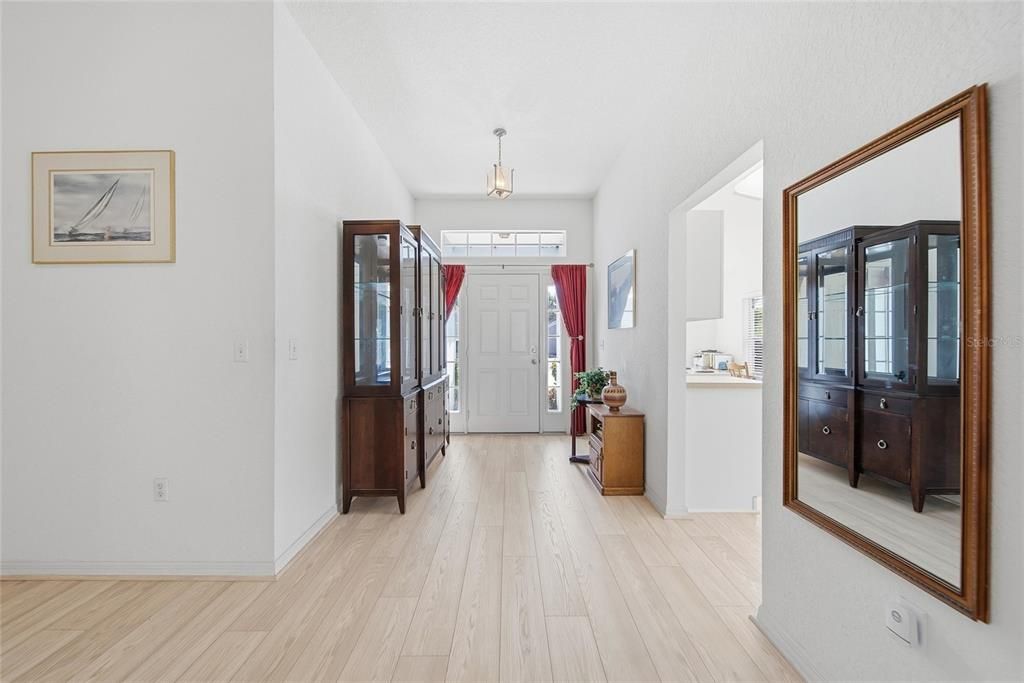 For Sale: $335,000 (3 beds, 2 baths, 1753 Square Feet)