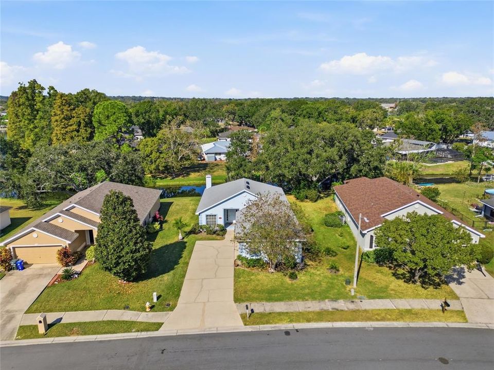 For Sale: $335,000 (3 beds, 2 baths, 1753 Square Feet)