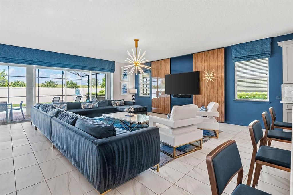 For Sale: $815,000 (9 beds, 6 baths, 4828 Square Feet)