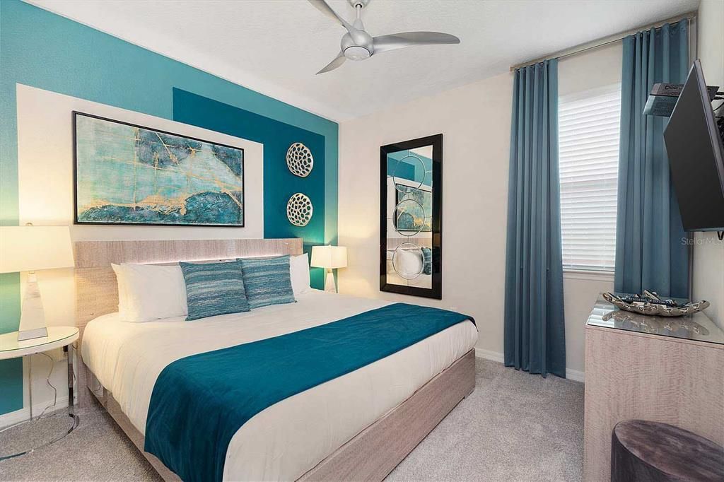 For Sale: $815,000 (9 beds, 6 baths, 4828 Square Feet)