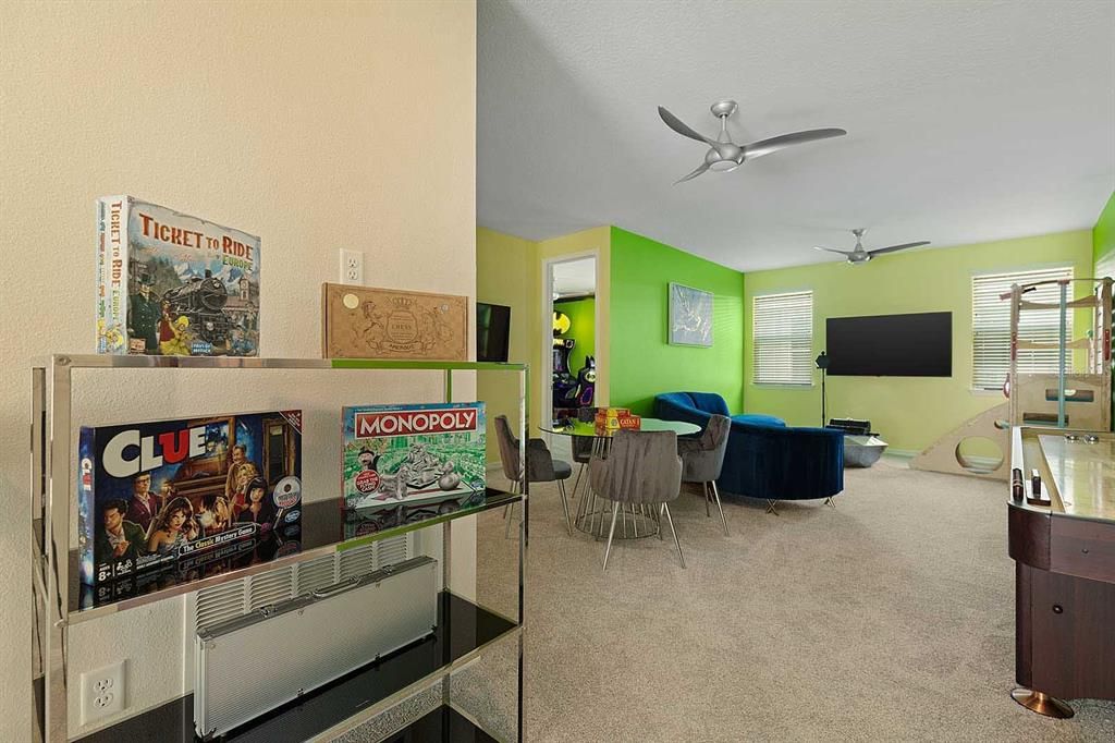 For Sale: $815,000 (9 beds, 6 baths, 4828 Square Feet)