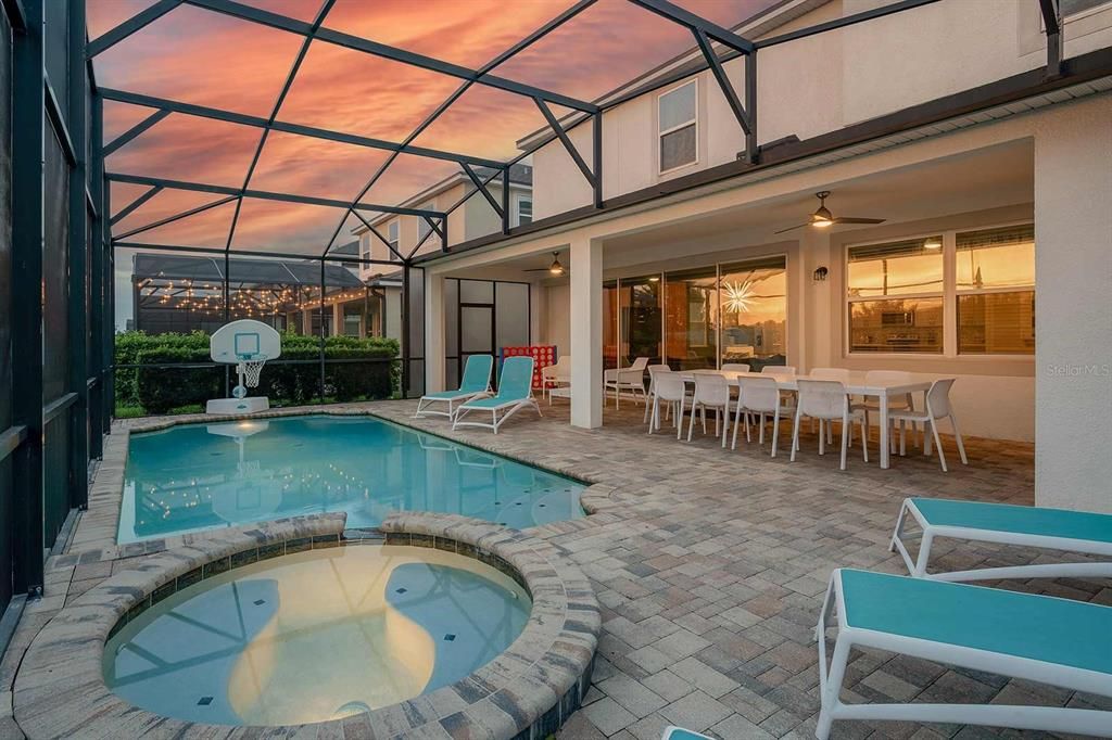 For Sale: $815,000 (9 beds, 6 baths, 4828 Square Feet)