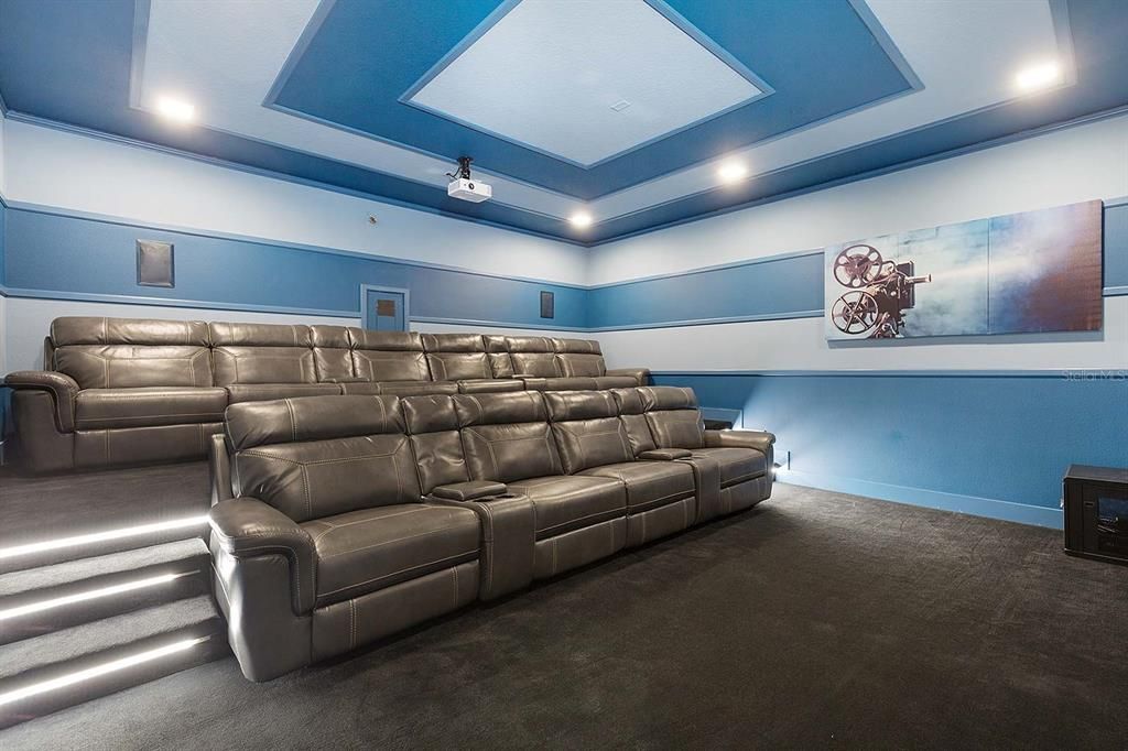 For Sale: $815,000 (9 beds, 6 baths, 4828 Square Feet)