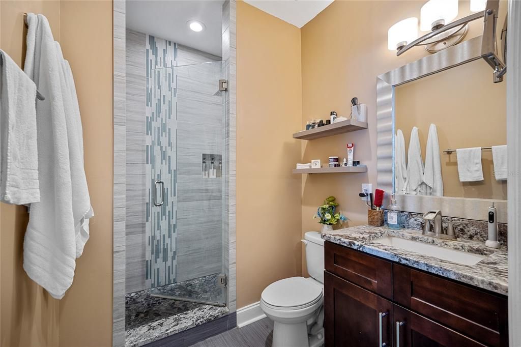 For Sale: $699,000 (3 beds, 2 baths, 1716 Square Feet)