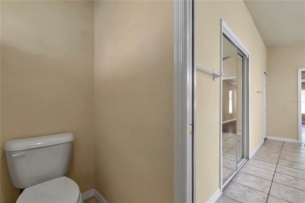 En Renta: $2,600 (3 camas, 2 baños, 2052 Pies cuadrados)