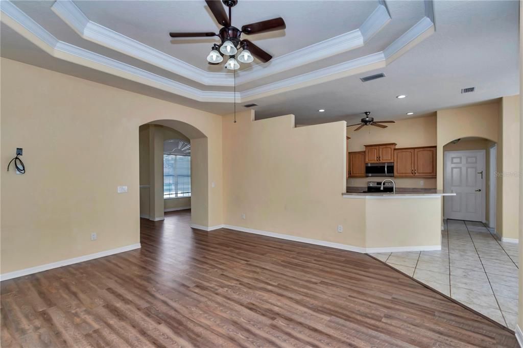 En Renta: $2,600 (3 camas, 2 baños, 2052 Pies cuadrados)