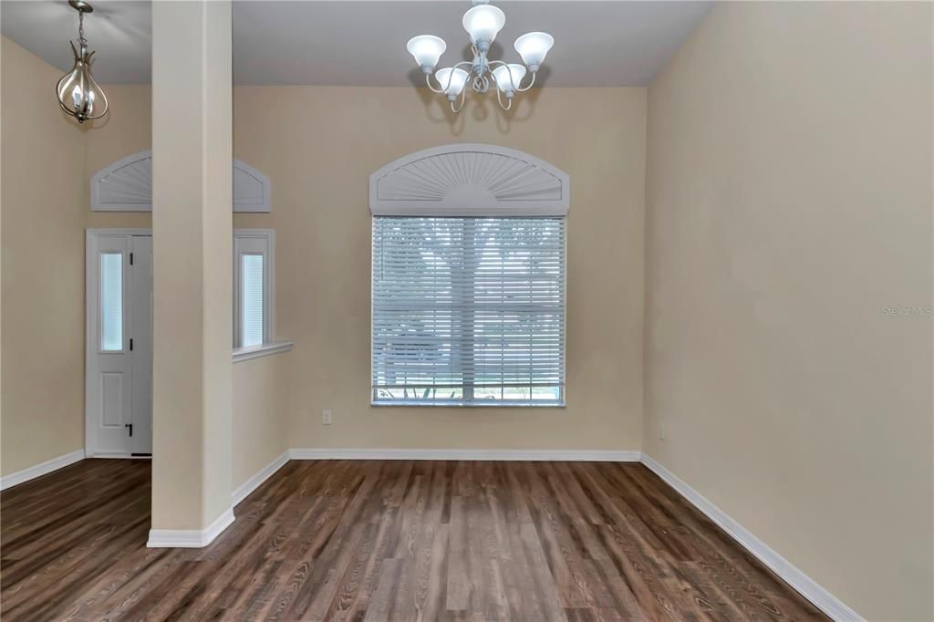 En Renta: $2,600 (3 camas, 2 baños, 2052 Pies cuadrados)