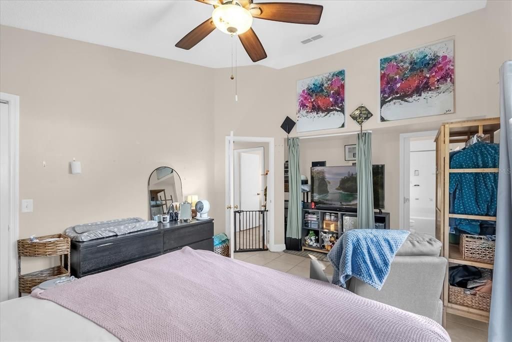 На продажу: $380,000 (3 спален, 2 ванн, 1266 Квадратных фут)