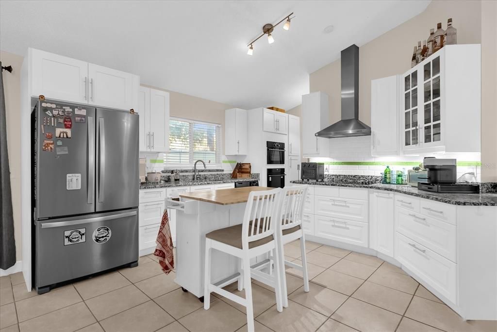 На продажу: $380,000 (3 спален, 2 ванн, 1266 Квадратных фут)