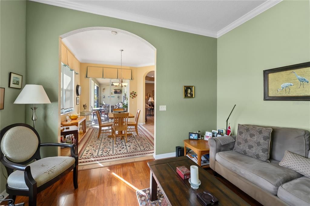 For Sale: $475,000 (3 beds, 2 baths, 2354 Square Feet)