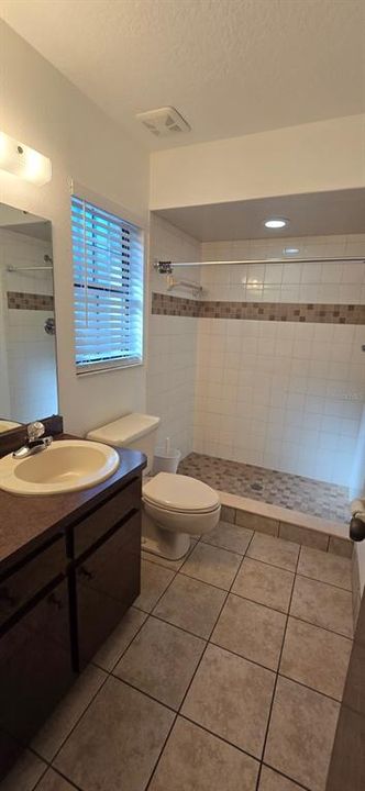 For Rent: $1,775 (3 beds, 2 baths, 1490 Square Feet)