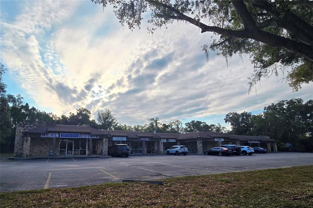 На продажу: $139,900 (0 спален, 0 ванн, 714 Квадратных фут)