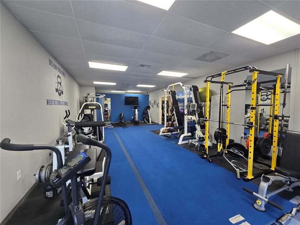 На продажу: $139,900 (0 спален, 0 ванн, 714 Квадратных фут)