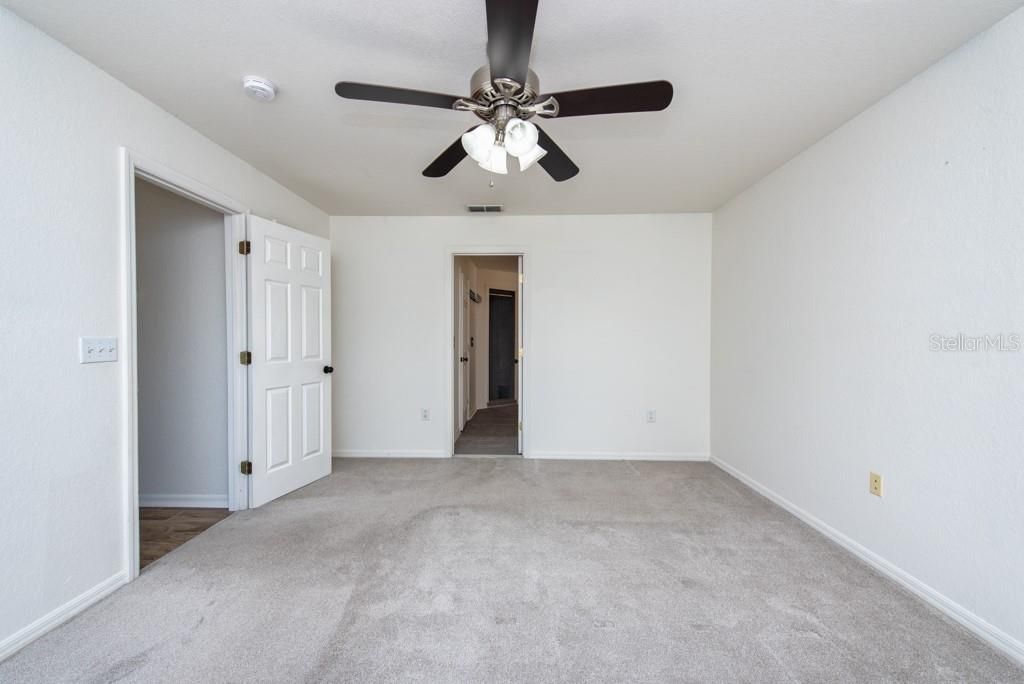 待售: $370,000 (3 贝兹, 2 浴室, 1859 平方英尺)