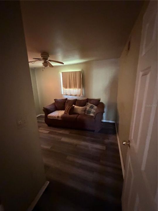 待售: $164,500 (3 贝兹, 2 浴室, 1040 平方英尺)