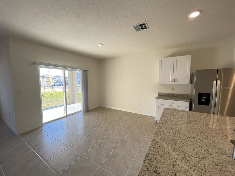 待售: $479,000 (4 贝兹, 2 浴室, 1846 平方英尺)