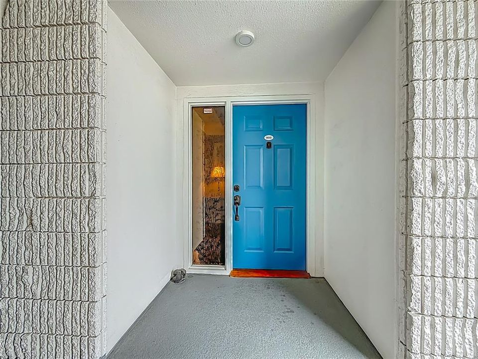 For Sale: $789,500 (3 beds, 2 baths, 1592 Square Feet)