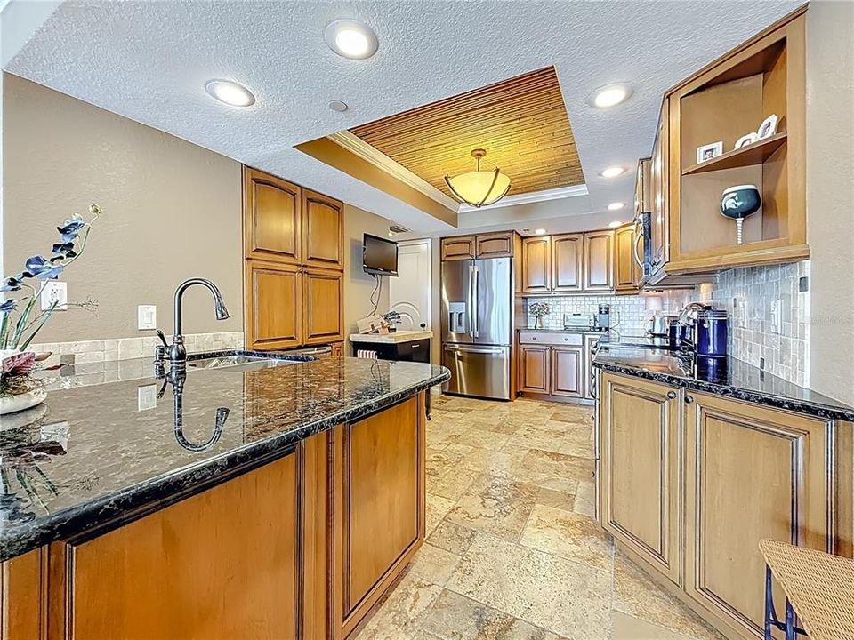 For Sale: $789,500 (3 beds, 2 baths, 1592 Square Feet)