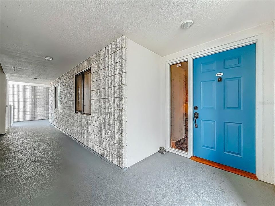 For Sale: $789,500 (3 beds, 2 baths, 1592 Square Feet)