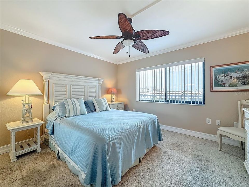 For Sale: $789,500 (3 beds, 2 baths, 1592 Square Feet)