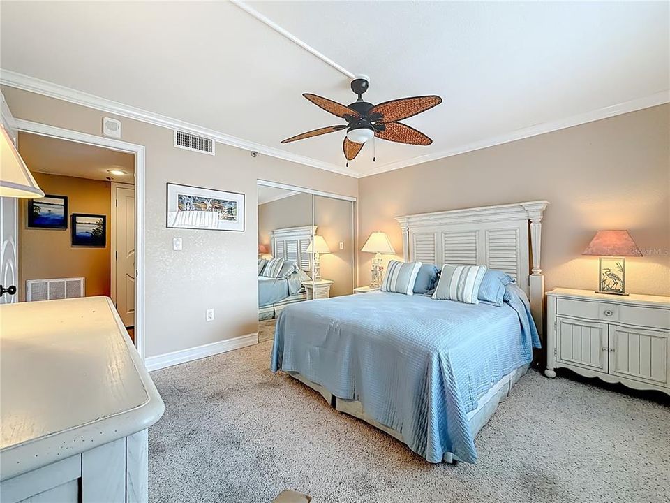 For Sale: $789,500 (3 beds, 2 baths, 1592 Square Feet)