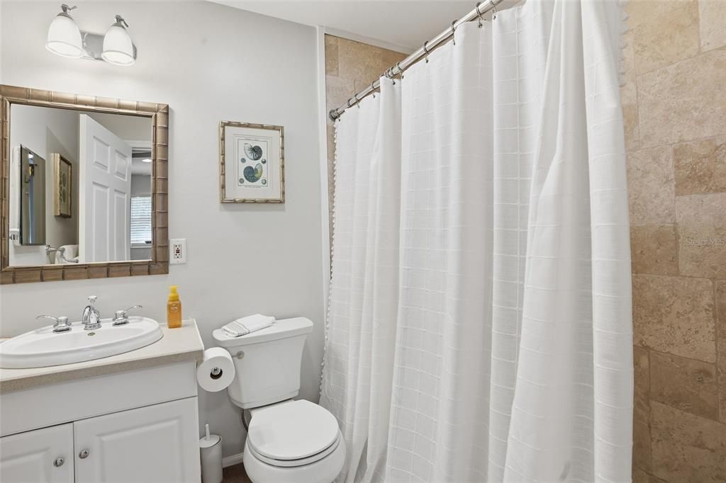 For Sale: $725,000 (3 beds, 3 baths, 1527 Square Feet)