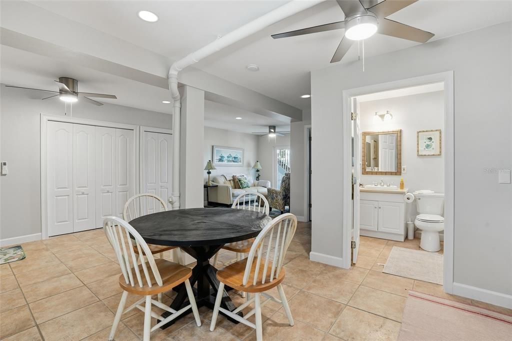 For Sale: $725,000 (3 beds, 3 baths, 1527 Square Feet)