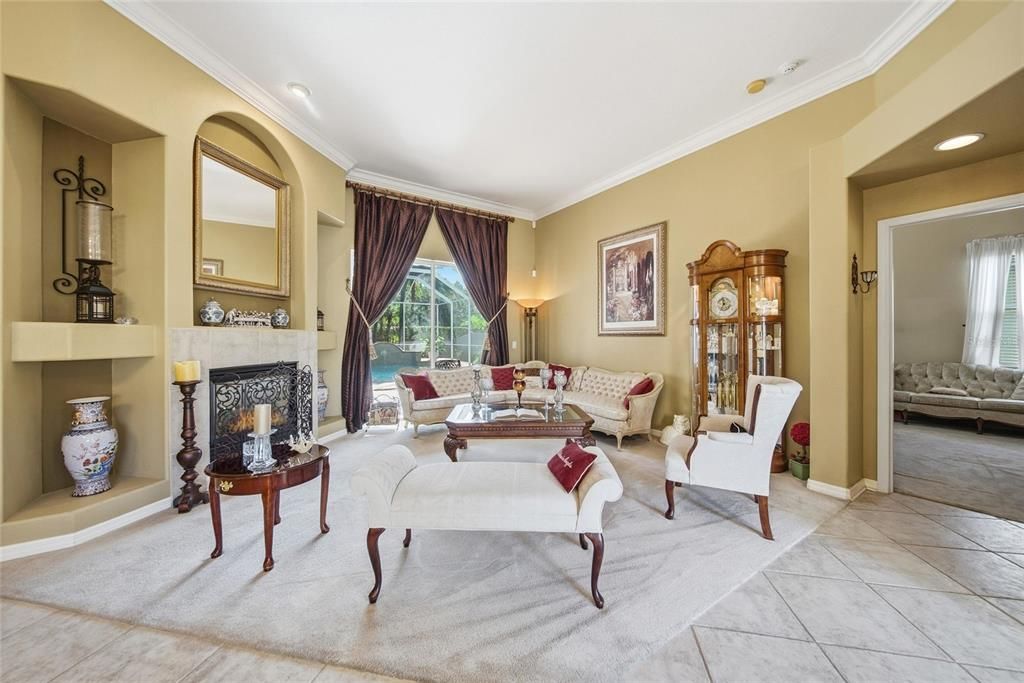 For Sale: $600,000 (5 beds, 3 baths, 3153 Square Feet)