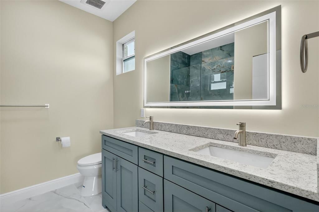 For Sale: $295,000 (3 beds, 2 baths, 1470 Square Feet)