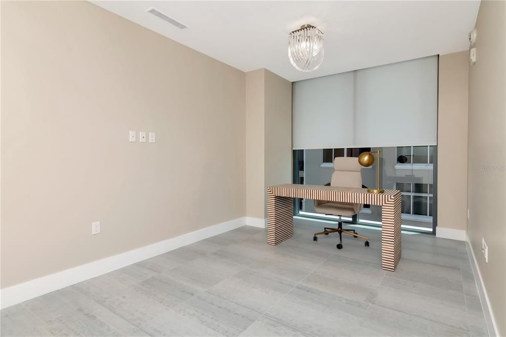 出租: $22,000 (3 贝兹, 3 浴室, 2940 平方英尺)