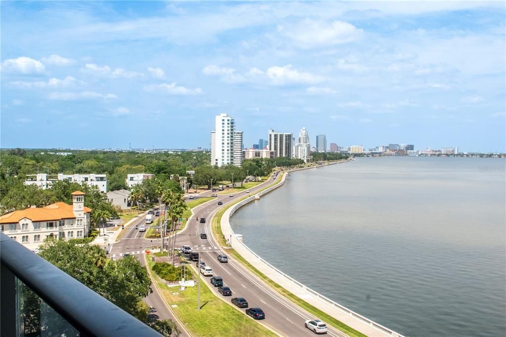 出租: $22,000 (3 贝兹, 3 浴室, 2940 平方英尺)