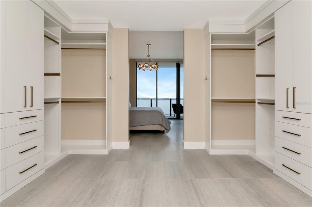 出租: $22,000 (3 贝兹, 3 浴室, 2940 平方英尺)