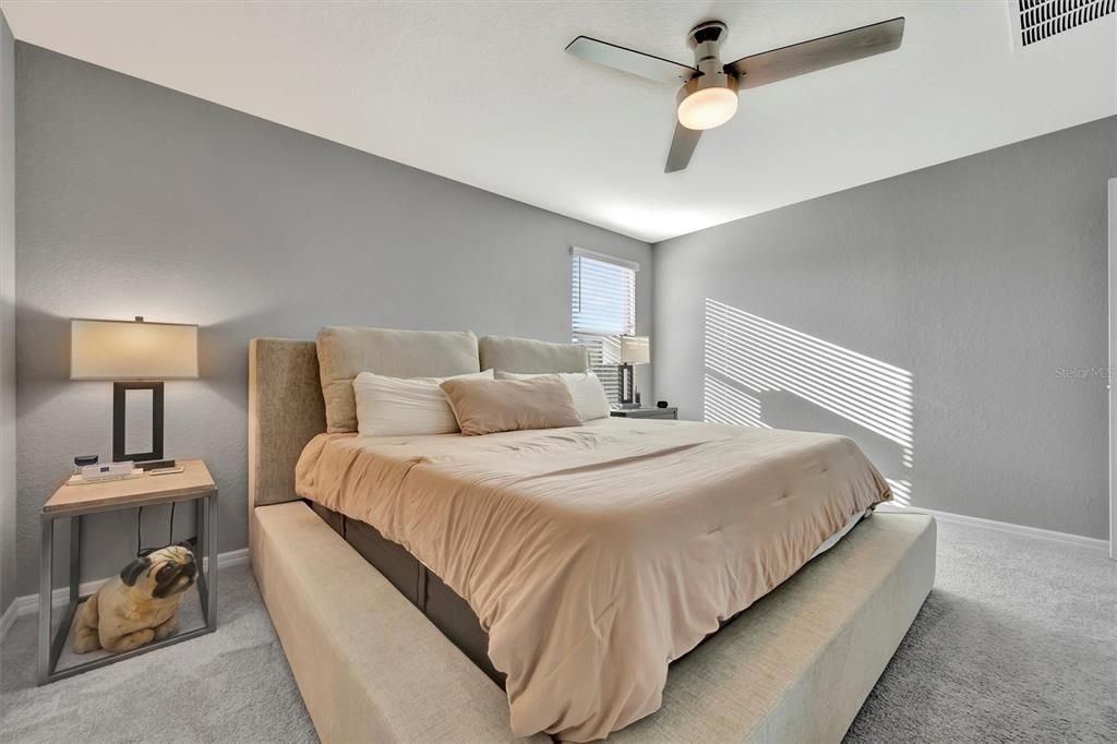 待售: $424,900 (4 贝兹, 2 浴室, 1872 平方英尺)