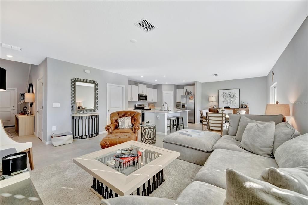 待售: $424,900 (4 贝兹, 2 浴室, 1872 平方英尺)