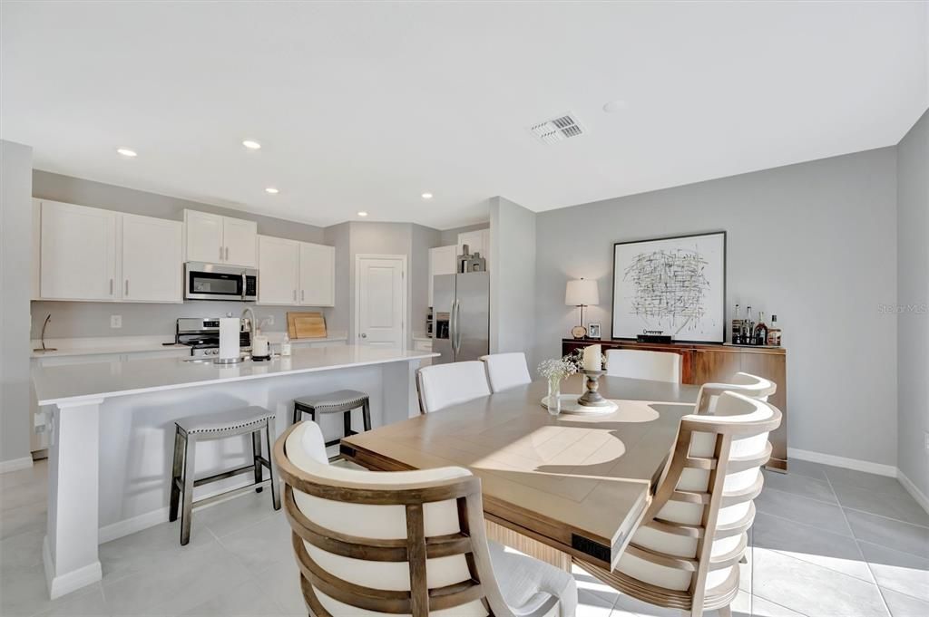 待售: $424,900 (4 贝兹, 2 浴室, 1872 平方英尺)