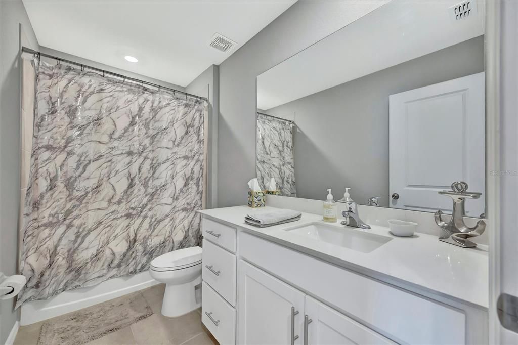 待售: $424,900 (4 贝兹, 2 浴室, 1872 平方英尺)