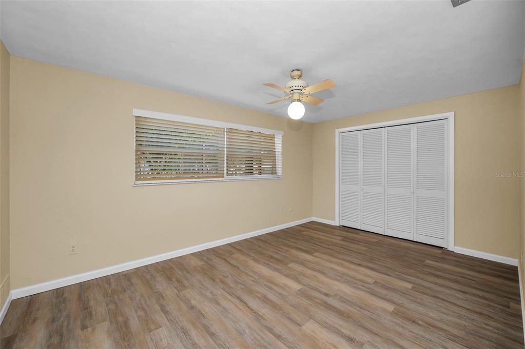 合同活跃: $475,000 (3 贝兹, 2 浴室, 1524 平方英尺)